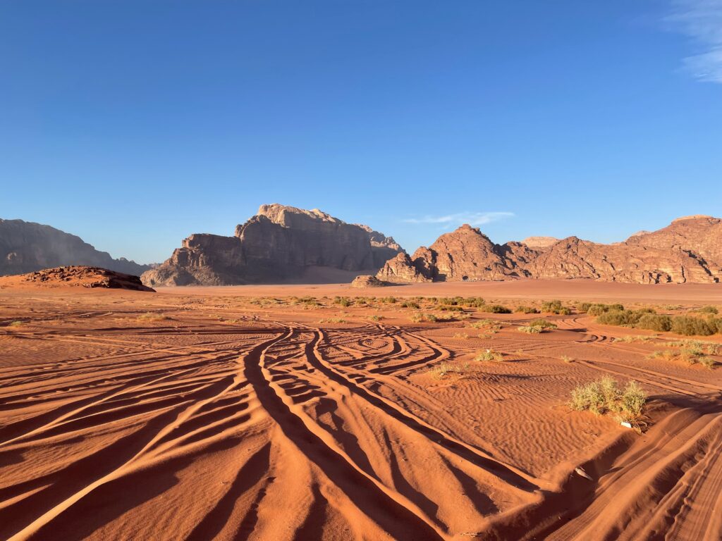 Pexels Zeynep Elif Ozdemir 10465560 Wadi Rum Taxi Service